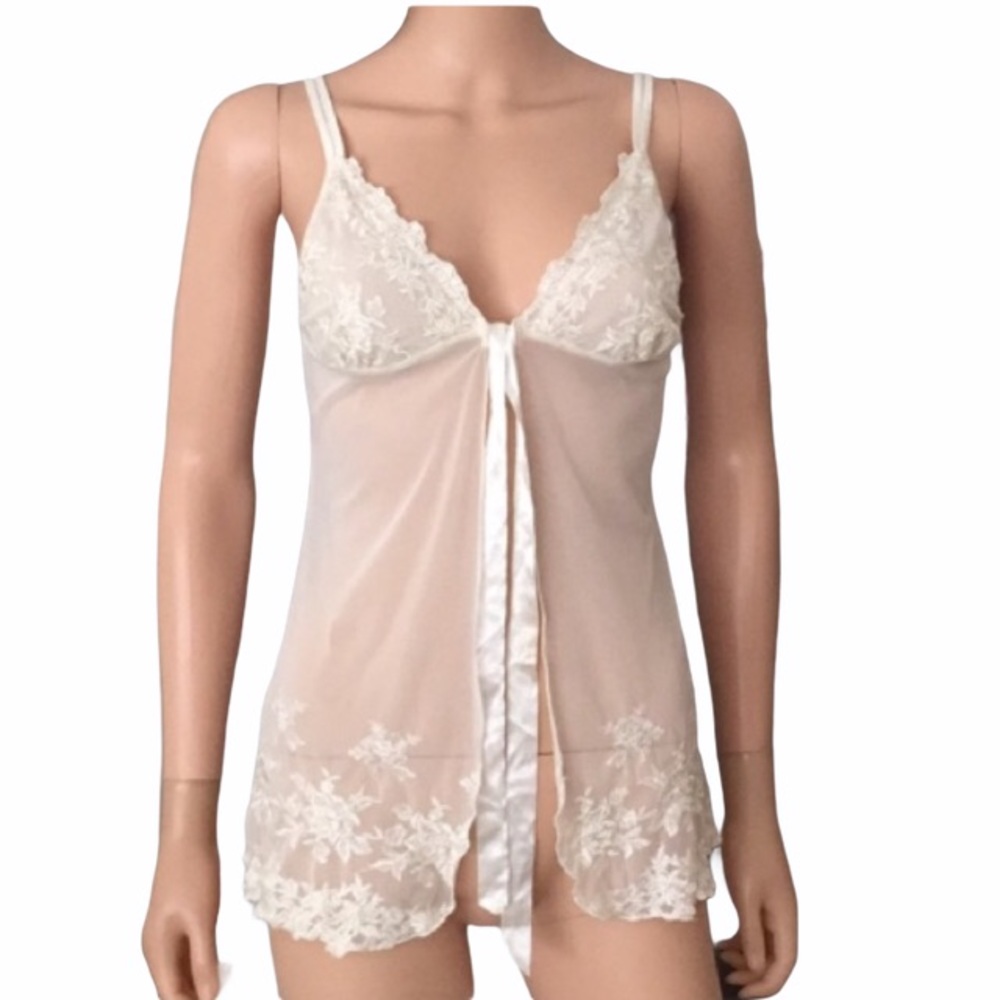 NWT A.C.T. International Floral Embroidered Mesh Lace|Ribbon Chemise Open Front